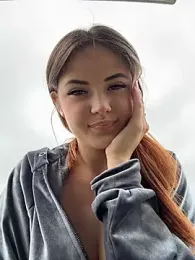 RubyRiot — вебкам-модель онлайн на stripchat