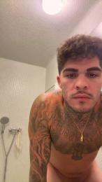 Chrisdov — вебкам-модель онлайн на cam4