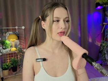 mirabelladoll1 — Bongacams stream photo (Apr 2026)