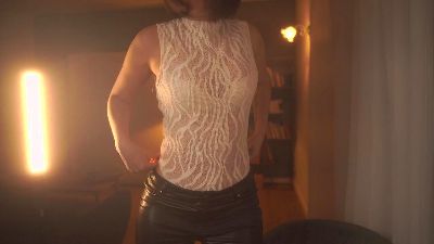 iledevenus — вебкам-модель онлайн на cam4