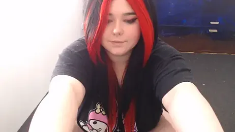 dramaticdumpsterfire — вебкам-модель онлайн на stripchat