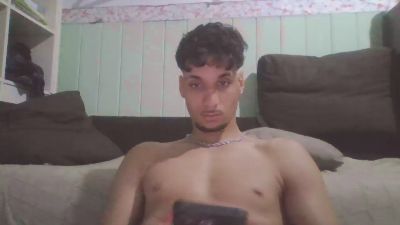 moritoxxl — Cam4 stream photo (May 2026)