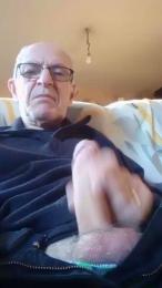 Jouis54 — Cam4 stream photo (Mar 2026)