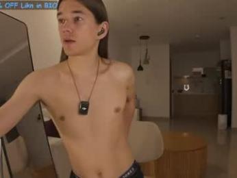alexdavey — Chaturbate stream photo (Jul 2026)