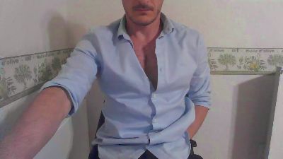 Inside_UrBrain — вебкам-модель онлайн на cam4