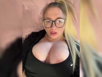 -Sonya699- — вебкам-модель онлайн на bongacams