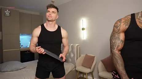 Nik_Sharp — вебкам-модель онлайн на stripchat