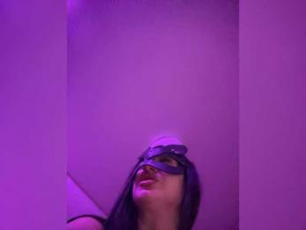SashaXXXtasy — вебкам-модель онлайн на bongacams