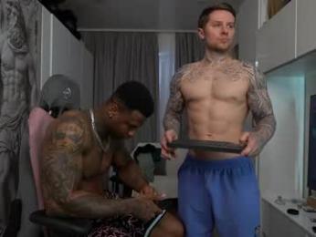 nick_howlenxx — вебкам-модель онлайн на chaturbate