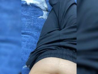 Love-para111 — Bongacams stream photo (Mar 2026)