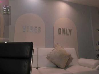 EmilyJohnson1 — Bongacams stream photo (Nov 2025)
