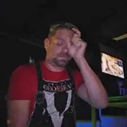 Trucker_Hunter — вебкам-модель онлайн на stripchat