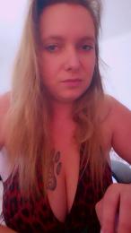 QueenHeart18 — Cam4 stream photo (Apr 2026)