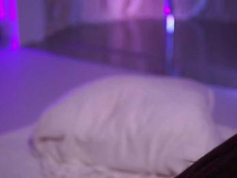 NatyDesiree — вебкам-модель онлайн на bongacams