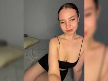 polyssa — вебкам-модель онлайн на bongacams