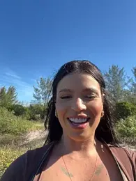 Rafaellaz — вебкам-модель онлайн на stripchat