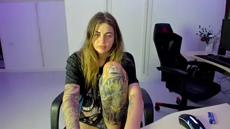 TiffanySweet — Stripchat stream photo (May 2026)