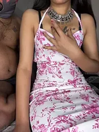 Suhu_love — вебкам-модель онлайн на stripchat