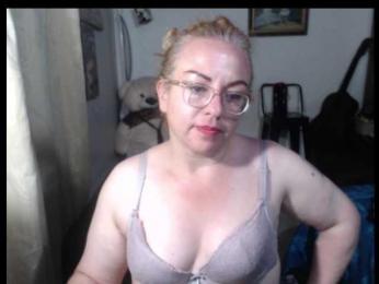Tania-Goddess- — Bongacams stream photo (Nov 2025)