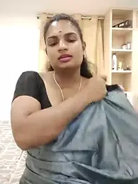 Ammuindia — вебкам-модель онлайн на stripchat