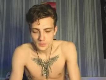 duoemi — вебкам-модель онлайн на chaturbate