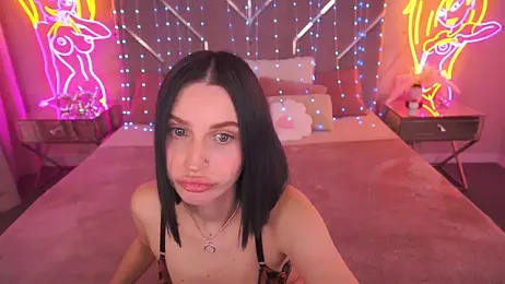 JuicyRina — Stripchat stream photo (May 2026)