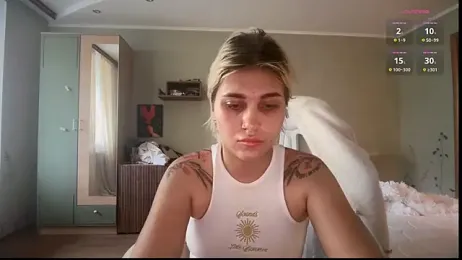 mxHazy — вебкам-модель онлайн на stripchat