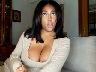 naommiscott — вебкам-модель онлайн на camsoda