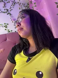 anni_ross — Stripchat stream photo (May 2026)