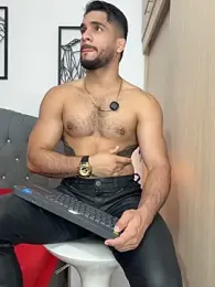 Maximiliano_ford — Stripchat stream photo (Feb 2026)