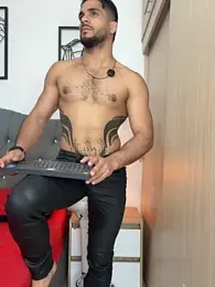 Maximiliano_ford — Stripchat stream photo (Feb 2026)