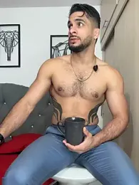 Maximiliano_ford — Stripchat stream photo (Feb 2026)