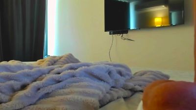 Lesyalis — вебкам-модель онлайн на cam4