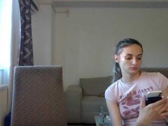 Anais8900 — вебкам-модель онлайн на bongacams