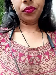Miss_Divyaa — Stripchat stream photo (May 2026)