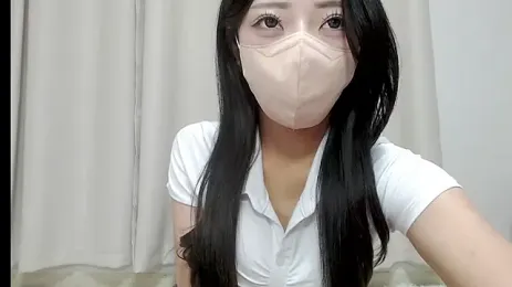 RIN_RIN__ — вебкам-модель онлайн на stripchat