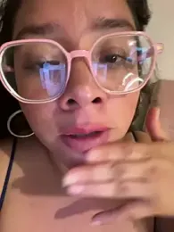 Vivi_Kvsh — Stripchat stream photo (Apr 2026)