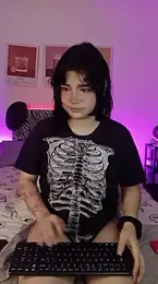 Daniellesins1 — stripchat