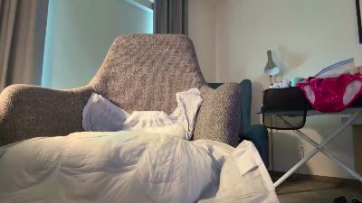 bebedb2000 — Cam4 stream photo (Aug 2026)