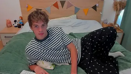 Fandi_777 — stripchat