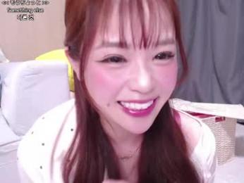 x_nana_x — вебкам-модель онлайн на chaturbate