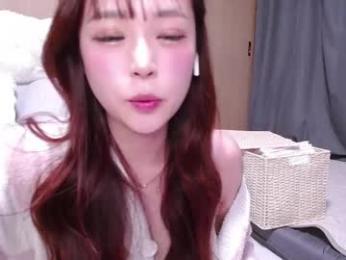 x_nana_x — вебкам-модель онлайн на chaturbate