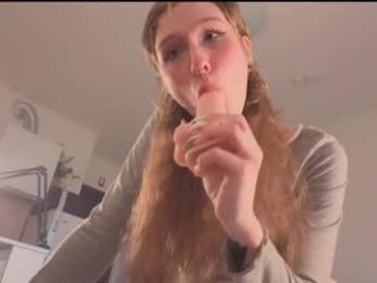 poli_blink — Chaturbate stream photo (Mar 2026)