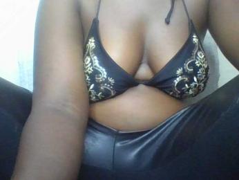 freakcurvy8 — Bongacams stream photo (Apr 2025)