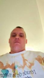 Per37 — вебкам-модель онлайн на cam4