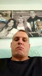 Per37 — вебкам-модель онлайн на cam4