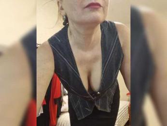 Flirt_Red — Bongacams stream photo (May 2026)