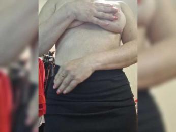 Flirt_Red — Bongacams stream photo (May 2026)