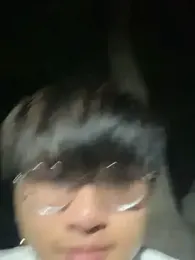 Yang_571 — вебкам-модель онлайн на stripchat