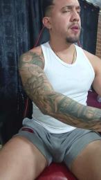 Im_massimo777 — Cam4 stream photo (May 2026)
